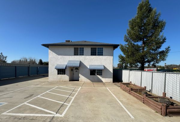 Purely Storage - Madera - Ave 12 - 37496 Avenue 12