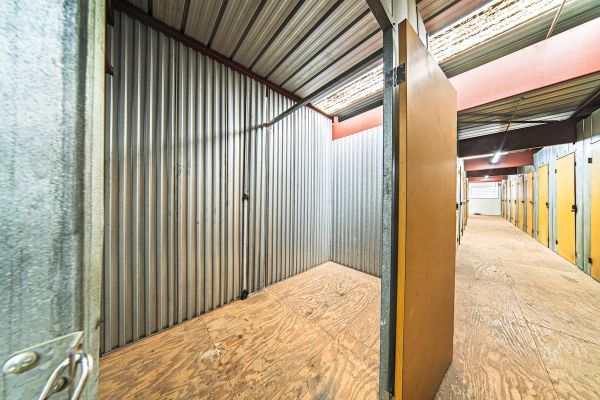 US Storage Centers - Riverside Trade Center - 3230 Trade Center Drive