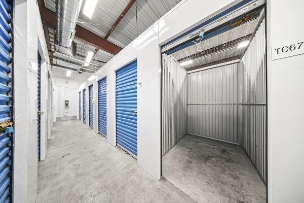 US Storage Centers - Riverside - Blaine - 1385 West Blaine Street