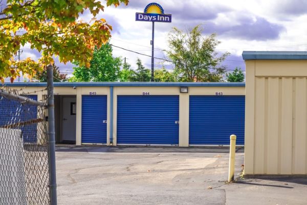 True Friends Self Storage - 750 Economy Drive