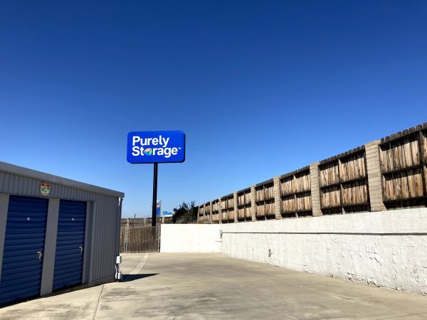 Purely Storage - Bakersfield - Kern Canyon - 8601 Kern Canyon Road