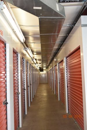 Winter's Storage - Vinton - 2445 East Washington Avenue
