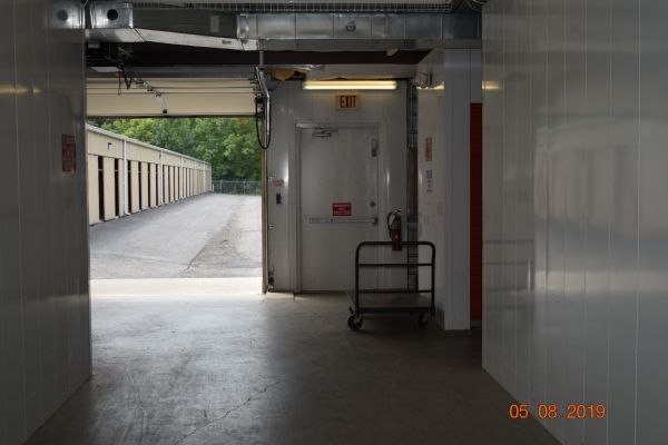 Winter's Storage - Vinton - 2445 East Washington Avenue