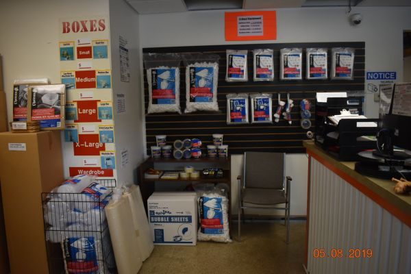 Winter's Storage - Vinton - 2445 East Washington Avenue