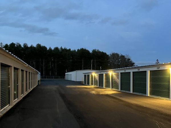Whites Self Storage - 244 New Road