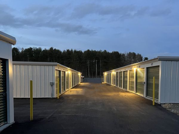 Whites Self Storage - 244 New Road