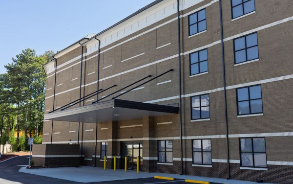Space Shop Self Storage - Dunwoody - 4470 Chamblee Dunwoody Road