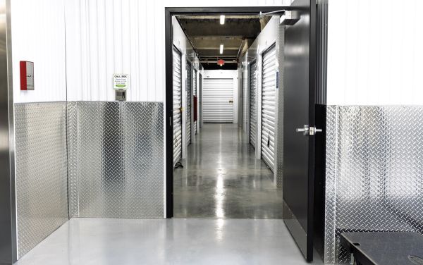 Space Shop Self Storage - Dunwoody - 4470 Chamblee Dunwoody Road