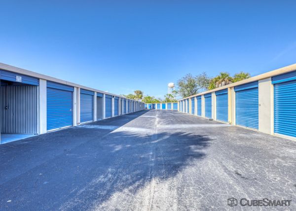 CubeSmart Self Storage - 23227 Freedom Avenue - FL - 23227 Freedom Avenue
