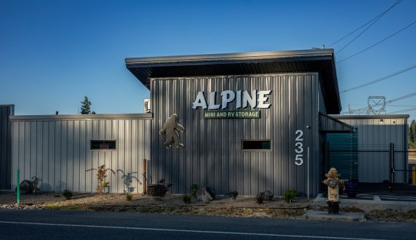 Alpine Mini and RV Storage - 235 North Hamilton Road