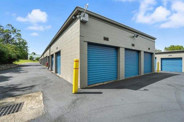 Stronghold Self Storage- Erlanger - 3700 Holly Lane