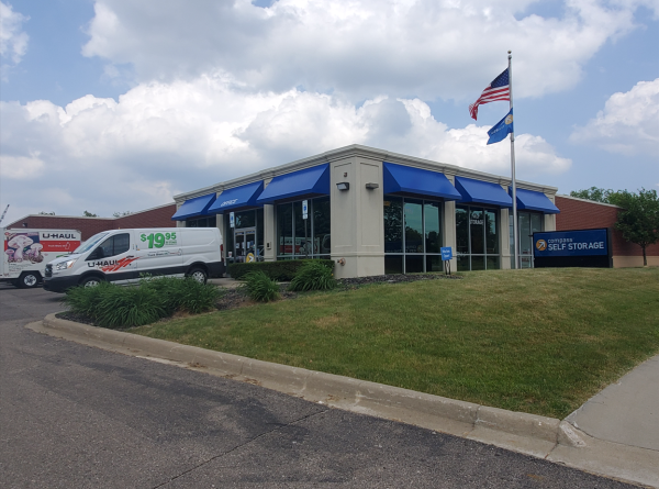 Compass Self Storage - Compass Self Storage - Grand River (202) - 40900 Grand River Avenue