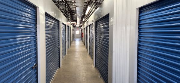 Compass Self Storage - Compass Self Storage - Nissan Drive (472) - 1022 Nissan Drive
