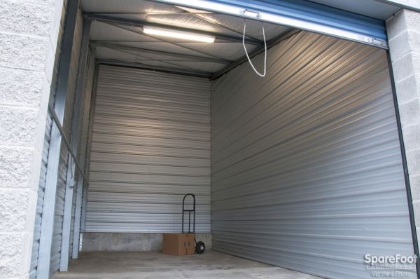 Armadillo Self Storage - 23031 Washington 99