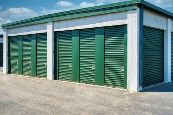 Purely Storage - Yuba City - 517 Garden Highway