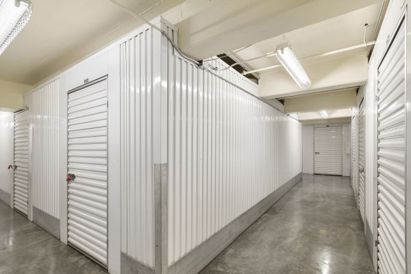 Belltown Self Storage - 1915 3rd Avenue