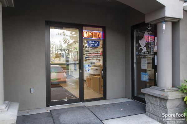 Storage Court - Mercer Island - 8501 Southeast 68th Street