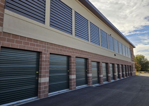 Extra Space Storage - 2265 - Clinton - W 1800 N - 2196 West 1800 North