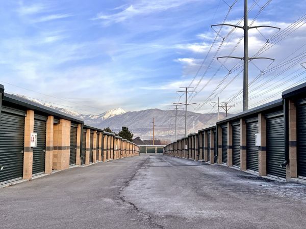 Extra Space Storage - 2263 - Bluffdale - S Redwood Rd - 15403 South Redwood Road