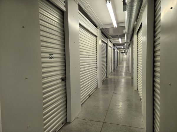 Extra Space Storage - 2271 - Saratoga Springs - 1547 N Redwood Rd - 1547 North Redwood Road