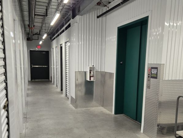 Extra Space Storage - 2258 - Las Vegas - 7411 W Charleston Blvd - 7411 West Charleston Boulevard