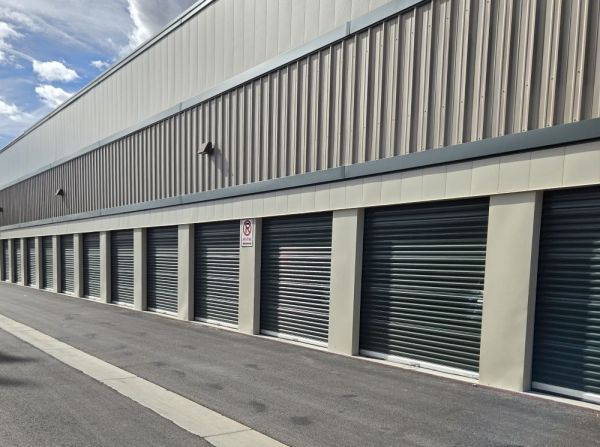 Extra Space Storage - 2258 - Las Vegas - 7411 W Charleston Blvd - 7411 West Charleston Boulevard