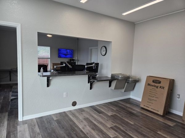 Extra Space Storage - 5100 - San Antonio - 27918 State Rd 52 - 27918 State Road 52