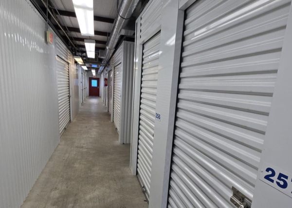 Extra Space Storage - 5125 - Powder Springs - Oglesby Rd - 4905 Oglesby Road