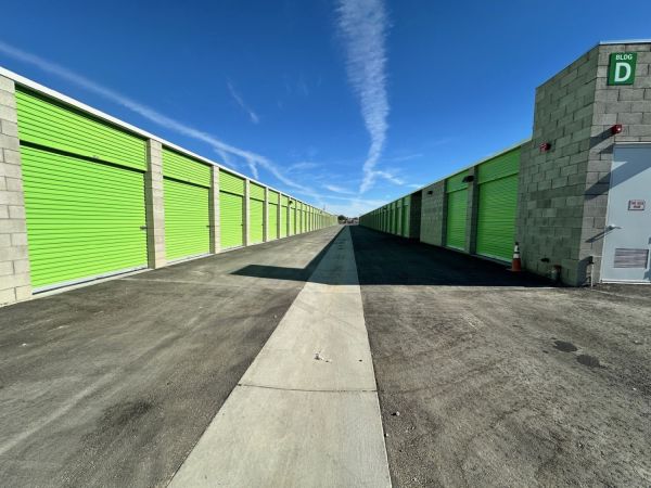 Extra Space Storage - 6113 - Indio - Indio Blvd - 81163 Indio Boulevard