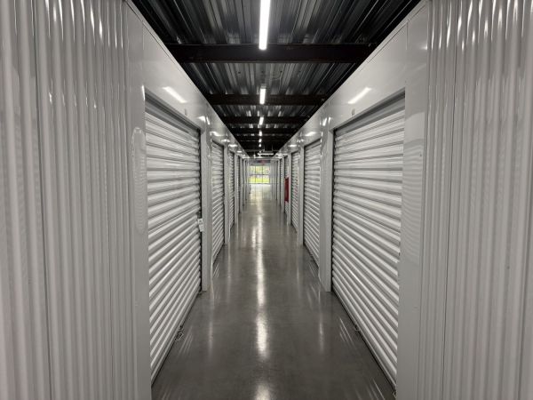 Extra Space Storage - 6473 - Claymont - Society Dr - 1000 Society Drive