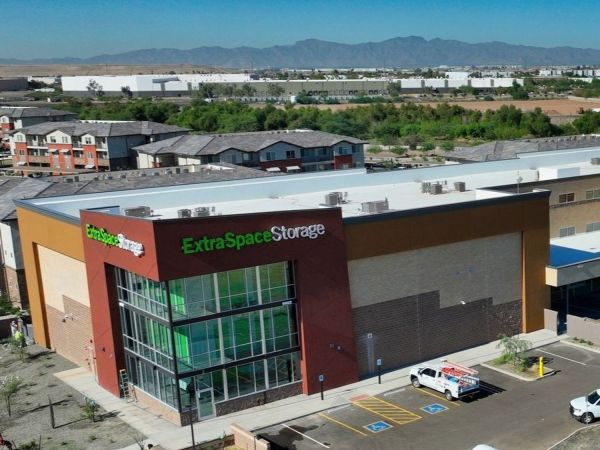 Extra Space Storage - 6597 - Glendale - W Morten Ave - 9982 West Morten Avenue