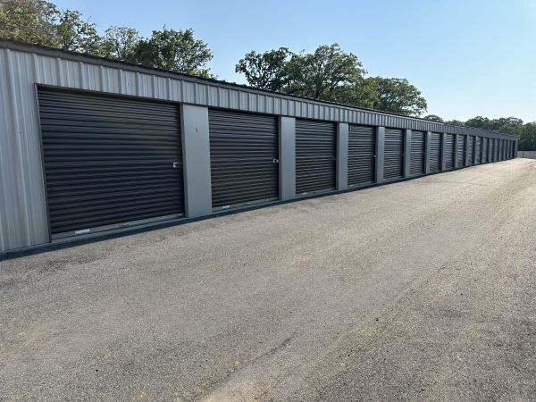 Keep it Safe Mini Storage - 4135 North Parkdale Lane