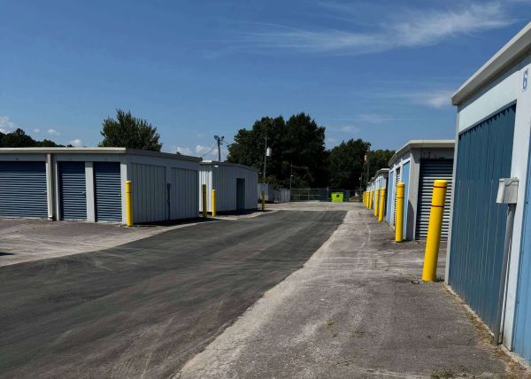 StorMark Self Storage - Jacksonville Midway Park - 549 Freedom Way