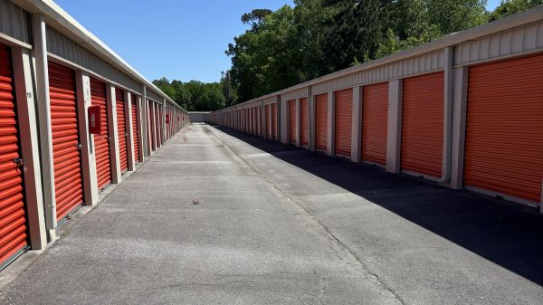 StorMark Self Storage - Jacksonville Piney Green - 1197 Piney Green Road
