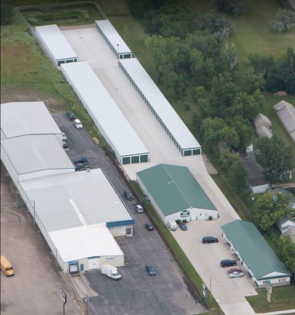 Five Star Storage - Five Star Storage - 2100 Main - 2100 Main Avenue East