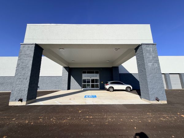 Spacebox Olive Branch - 4882 Mississippi 305