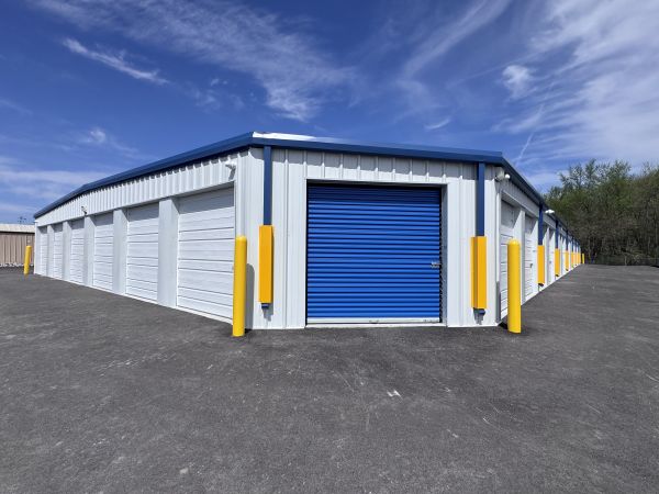 StorSafe of Cedar Lake - 13649 Wicker Avenue