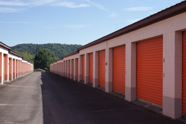 StorSafe of Bristol - 1201 Bluff City Highway