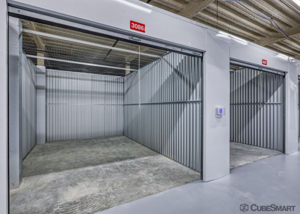 CubeSmart Self Storage - 3020 South Federal Highway - Fl - 3020 South Federal Highway