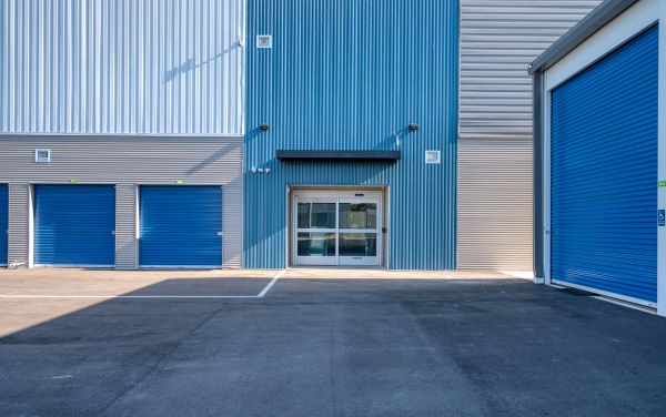 Space Shop Self Storage - Largo - 110 Highland Avenue Southeast