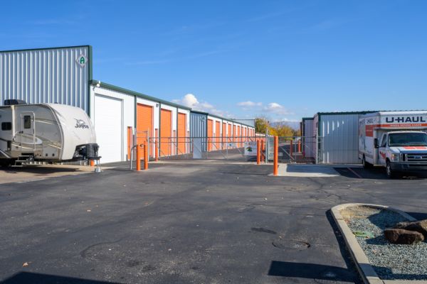 Stor-It Self Storage - Maple Grove Location - 600 North Maple Grove Road