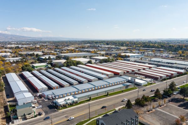 Stor-It Self Storage - Maple Grove Location - 600 North Maple Grove Road