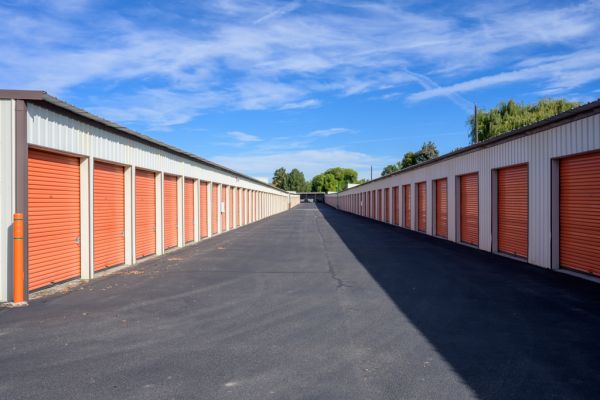 Stor-It Self Storage - Locust Grove Location - 1776 North Avest Lane