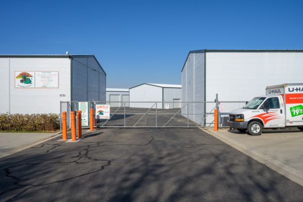 Stor-It Self Storage - Ten Mile 2 Location - 3735 North Ten Mile Road
