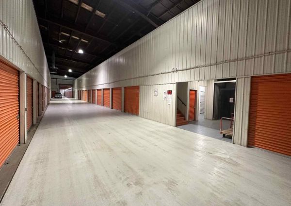 Five Star Storage - Five Star Storage - Marshall - 1500 Marshall Avenue
