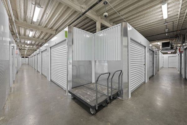 Storage Star Chicago - W 111th - 3914 West 111th Street