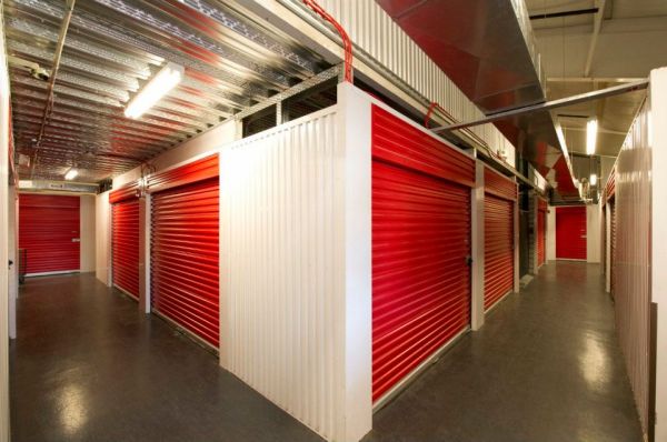 Store Rooms - 928 Boston Post Road East