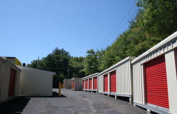 Store Rooms - 928 Boston Post Road East