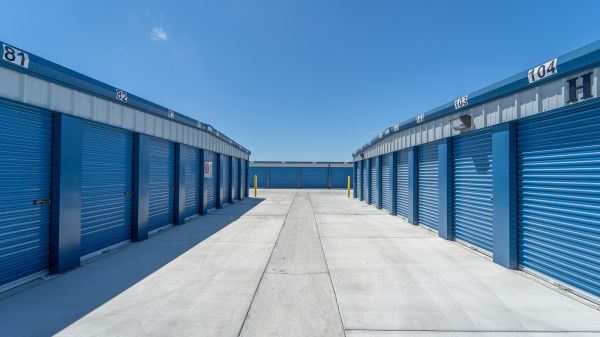 US Storage Centers - Manteca - Austin Road - 183 South Austin Road