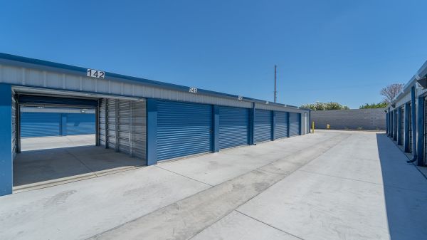 US Storage Centers - Manteca - Austin Road - 183 South Austin Road
